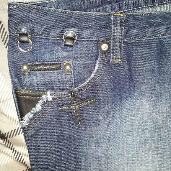 *Rare* Dsquared2 designer jeans - Picture 4 of 11